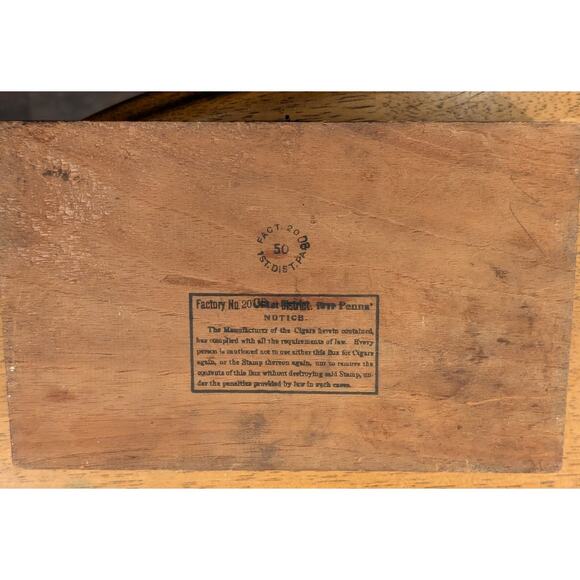 Antique Wooden Dominos with Lion and Cigar Box - Picture 4 of 8